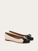 Ferragamo Varina bicolor ballet flat - Image 5